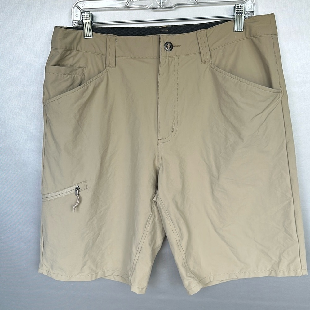 Patagonia Men’s Tan Hiking Shorts Size 34